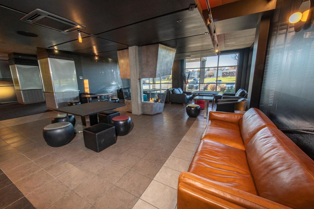 Grand Times Hotel - Aeroport De Quebec ภายนอก รูปภาพ