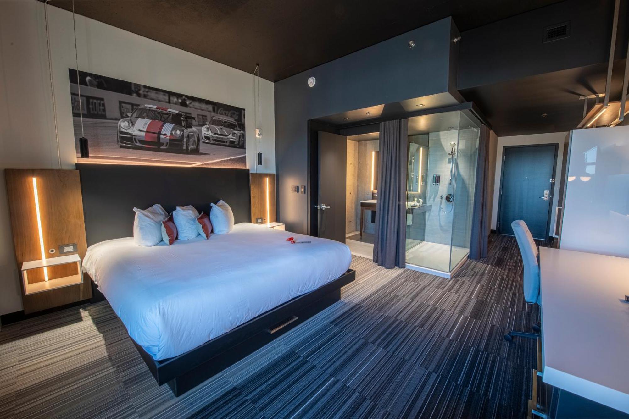 Grand Times Hotel - Aeroport De Quebec ภายนอก รูปภาพ